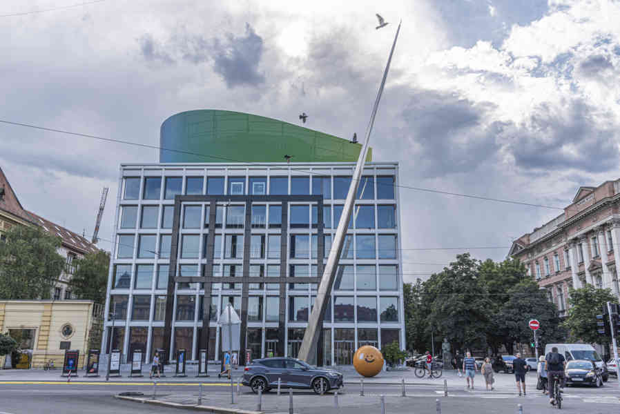 Croacia - Zagreb 56 - Academia de Música de la Universidad de Zagreb.jpg